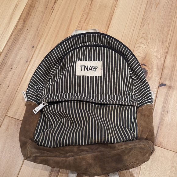 TNA Backpack - Picture 3 of 7